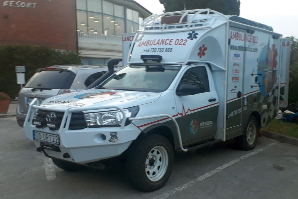 ambu.jpg
