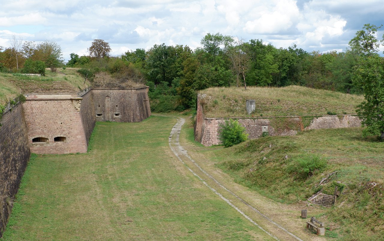 DSCF1821.jpg